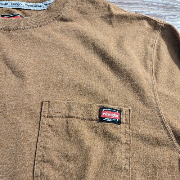 Wrangler work wear shirt xl - Picture 2 of 3